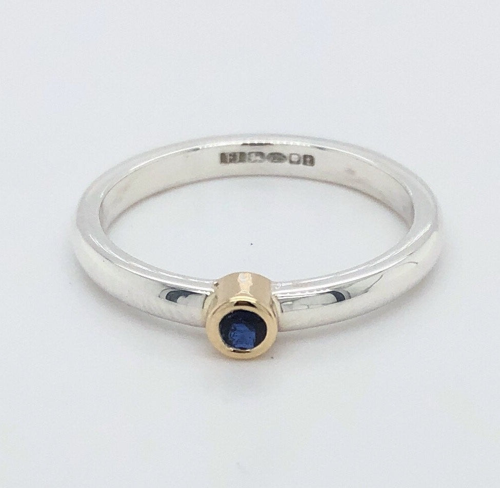 BLUE SAPPHIRE RING IN GOLD & SILVER